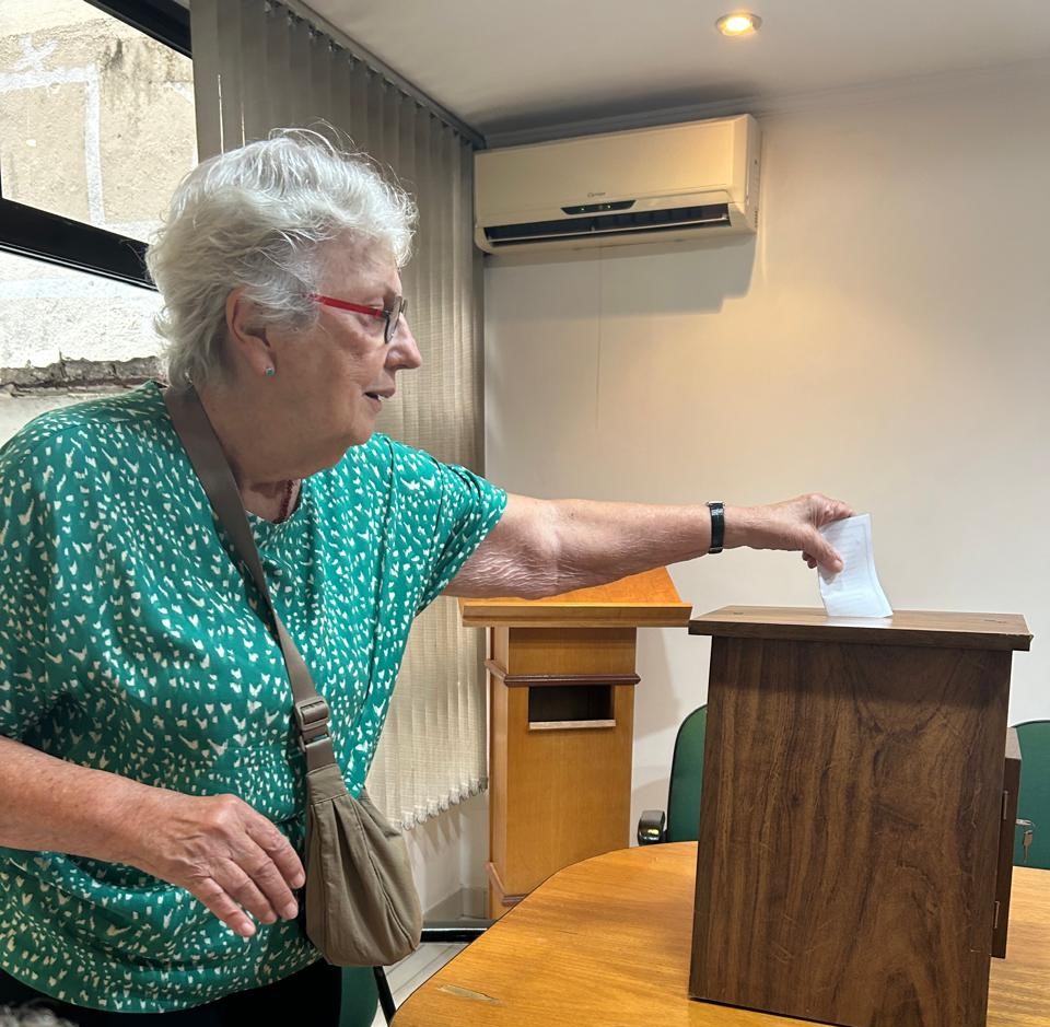 ELEIÇÕES APAESP 2025 - Dra. Maria Lúcia Gross S. Cunha.jpeg.jpg